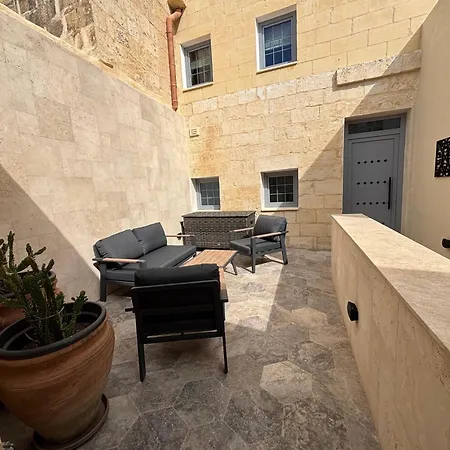 3 Doni Bed & Breakfast 3*